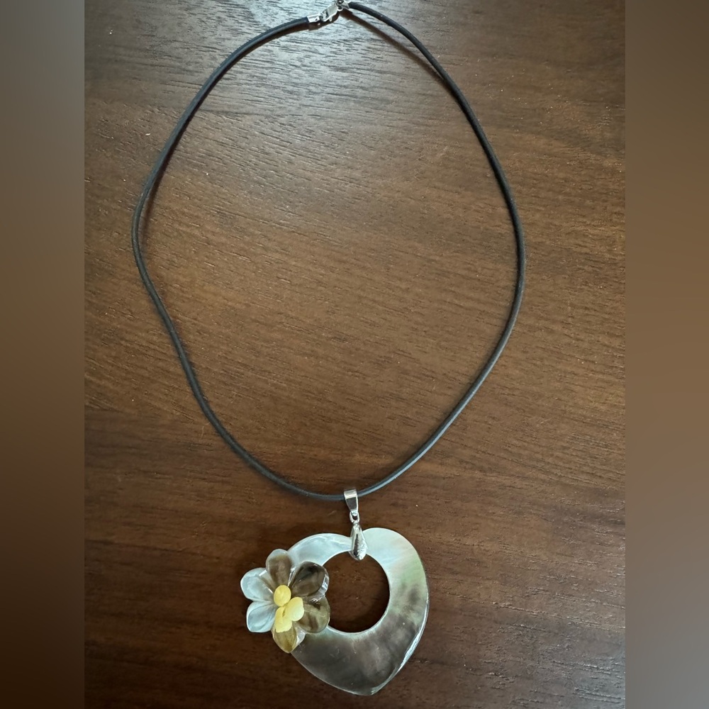 TAHITI 18KGP Blacklip Oyster PEARL SHELL CORD NECKLACE FRENCH POLYNESIA SILVER